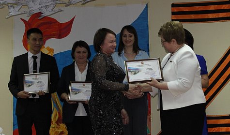 Награды от губернатора и спикера областного парламента